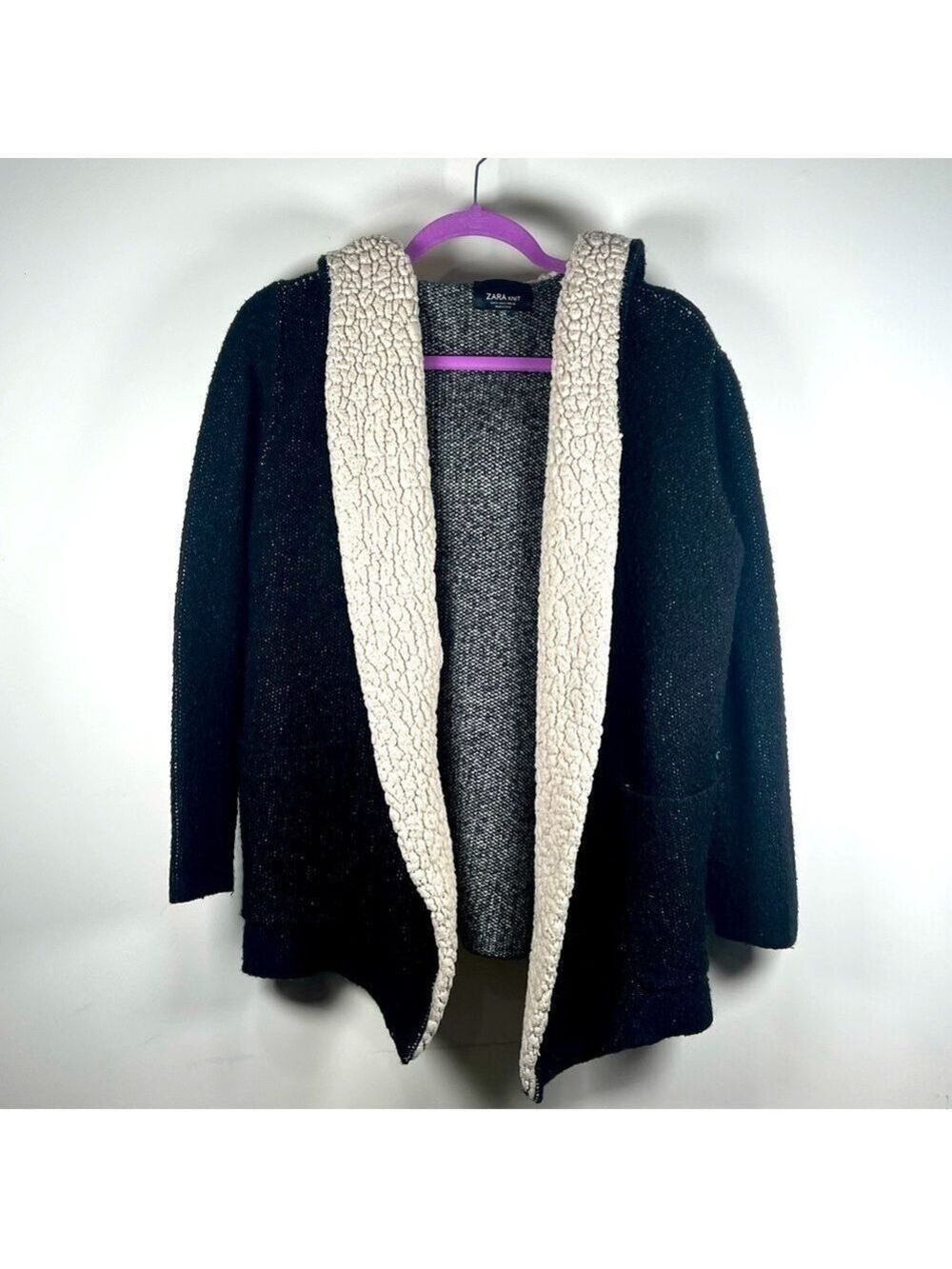 Zara Knit Black and Tan Open Long Sweater Size Small